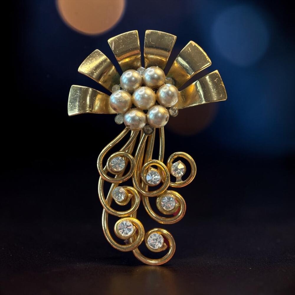 1930s Gold Pearl Rhinestone Waterfall Brooch Retro Hollywood Glam Pin